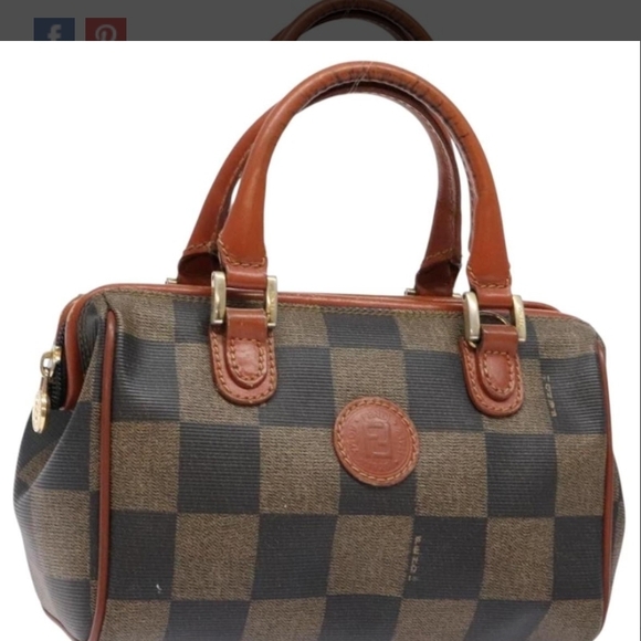 Fendi Handbags - Fendi Pelican Vintage Boston Bag.
